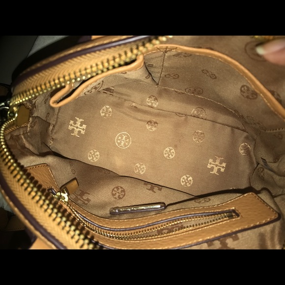 Tory Burch Robinson Pebbled mini Dome satchel - Picture 7 of 7