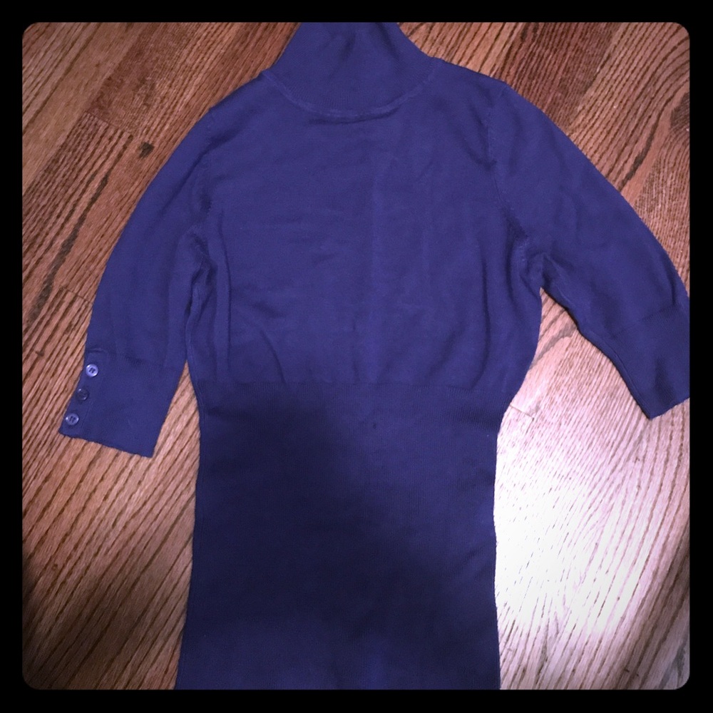 Turtleneck top