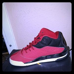 Size 5 Big boy Jordan's