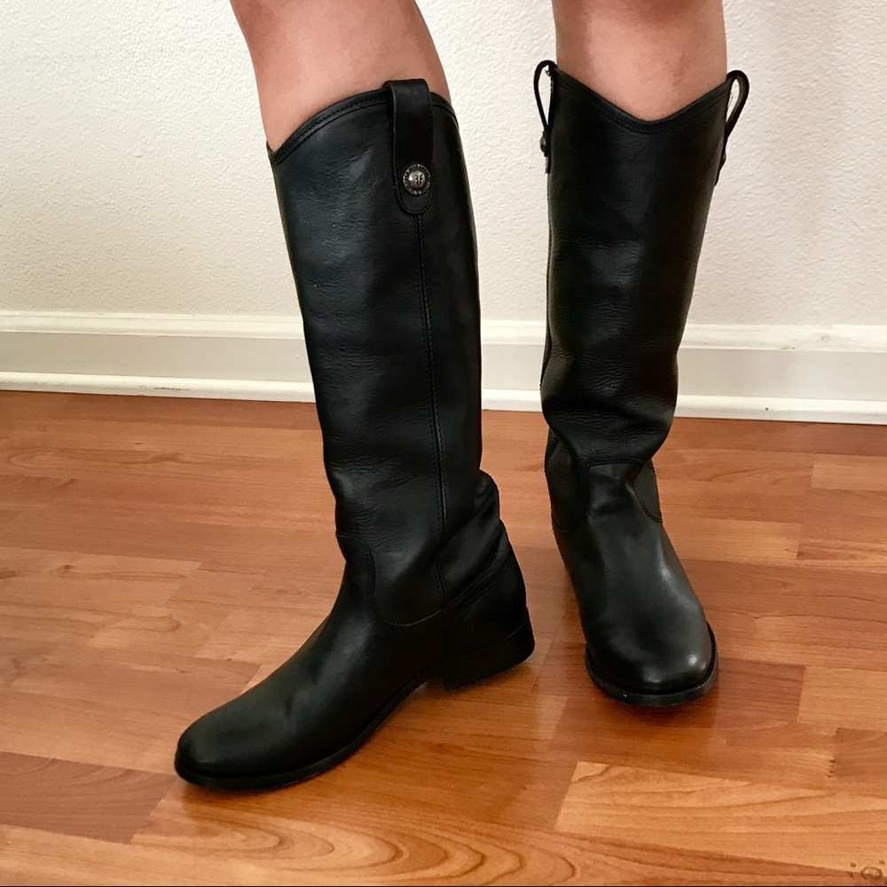 PRICE FIRM Frye Melissa Button Boots Narrow Calf