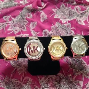 Mk watch