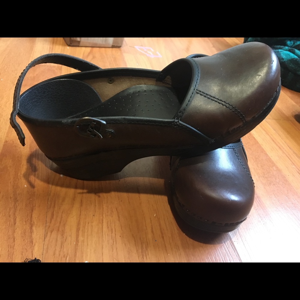 Dansko mary jane clogs