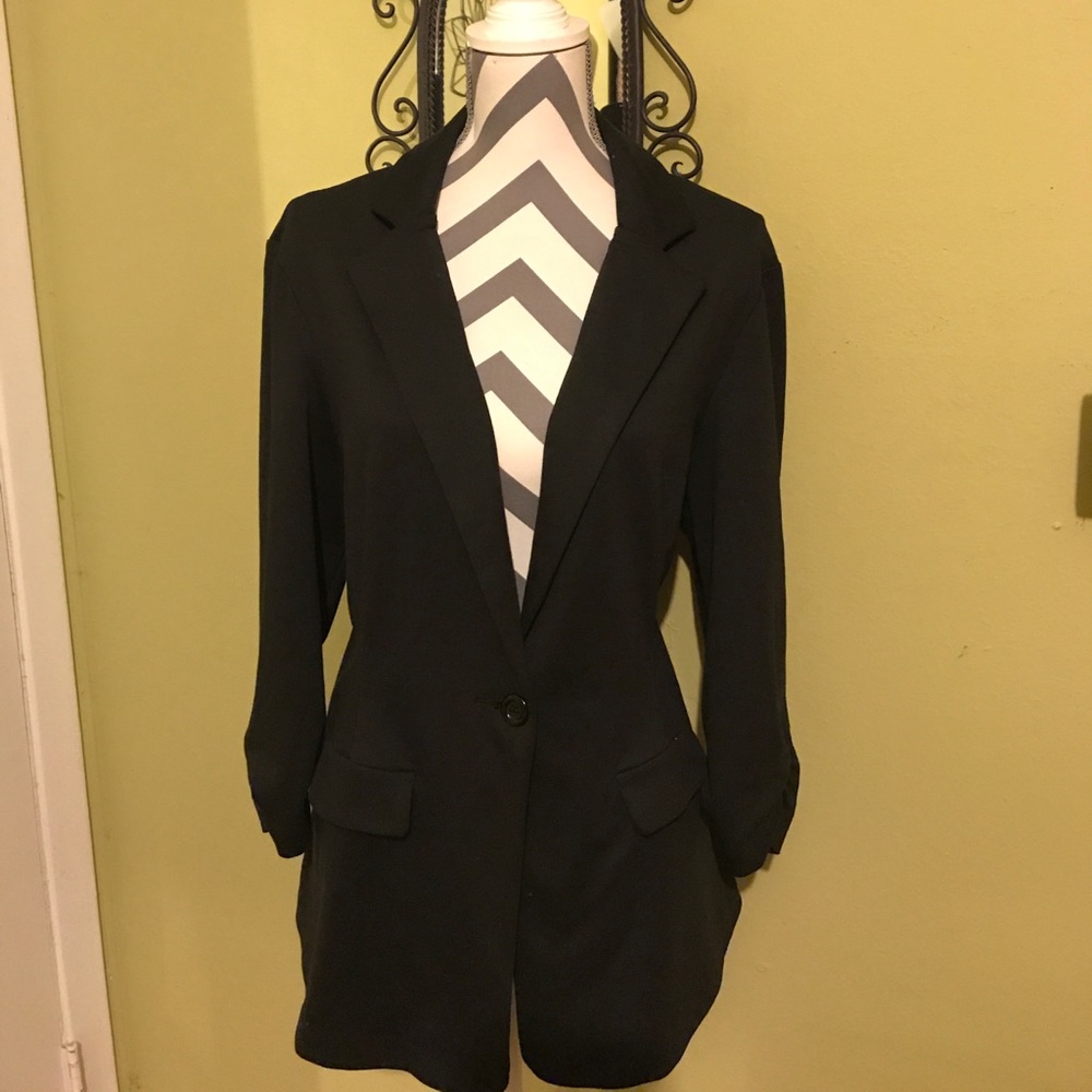 Black blazer never used size Xl