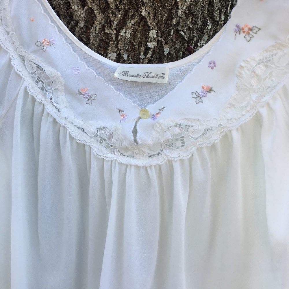 Vintage romantic top