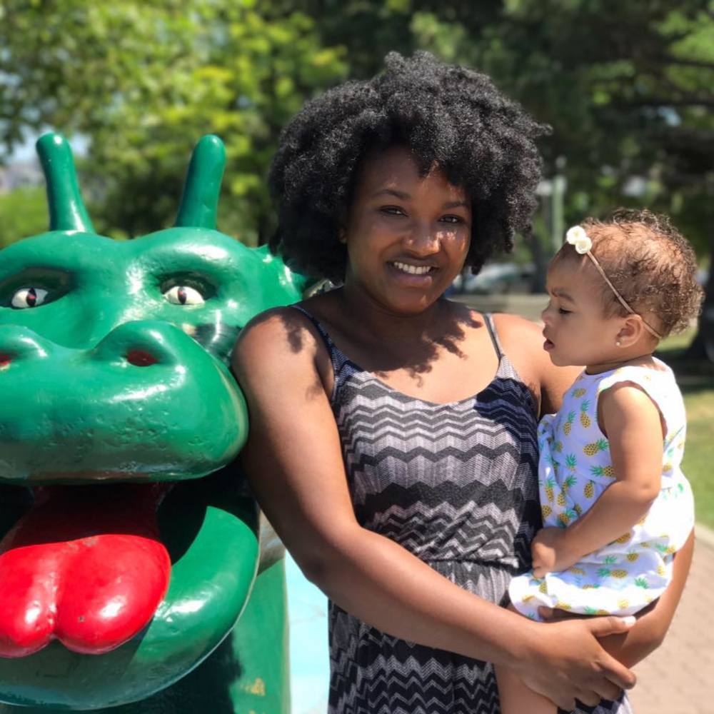 Meet your Posher, Elisa