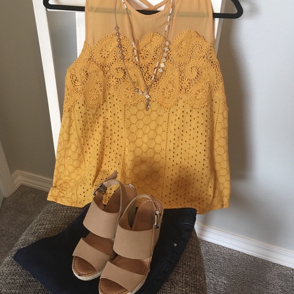 Crochet Blouse - Picture 1 of 2