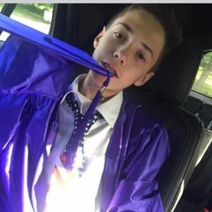 Meet your Posher, Tyler