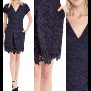 Dark blue V-neck lace dress