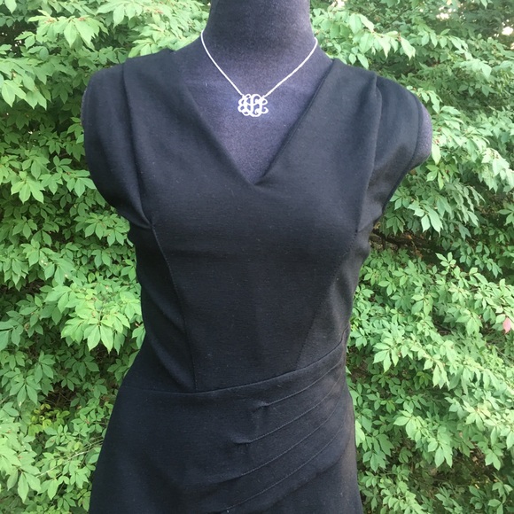 Kenneth Cole Reaction black dress EUC - Picture 4 of 6