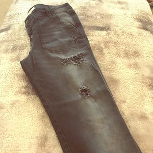 Free People Cropped denim Size 8 gray size 6 green