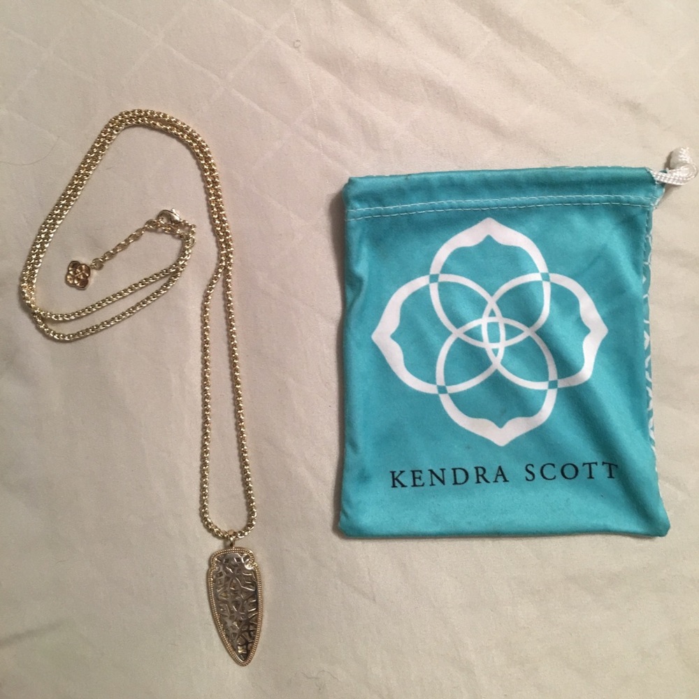 Kendra Scott Necklace