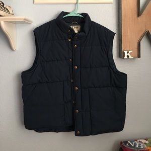 Navy blue L.L. Bean vest
