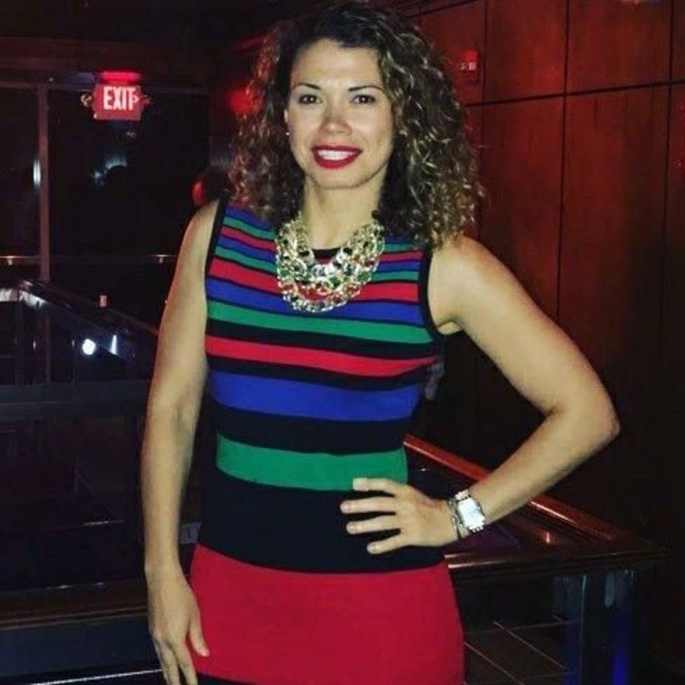 Meet your Posher, Bee