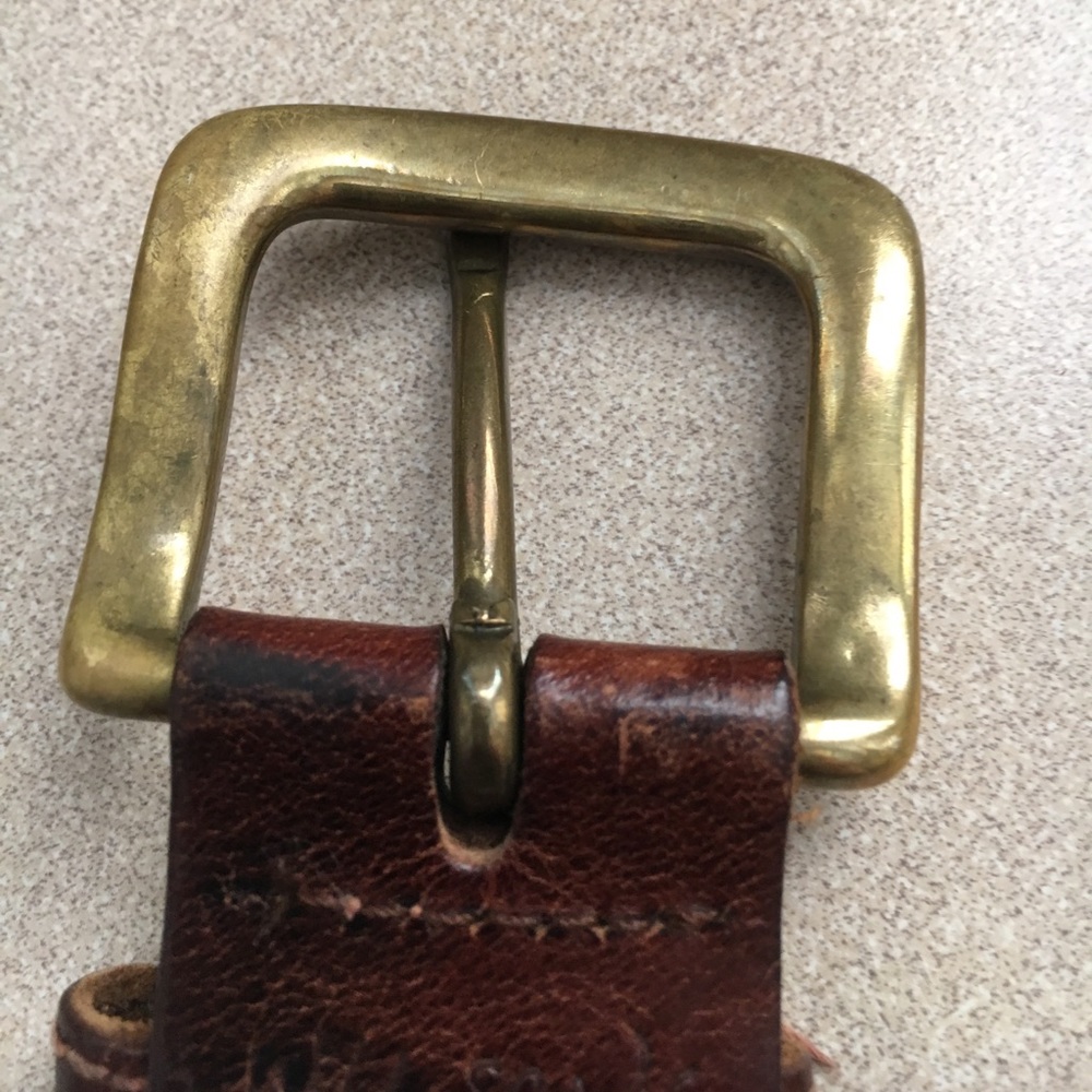 Retro brown leather belt.
