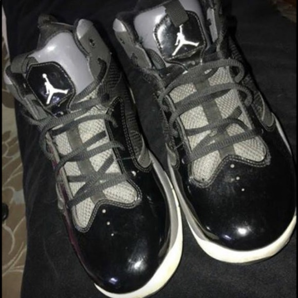 Air Jordan's - Picture 1 of 2