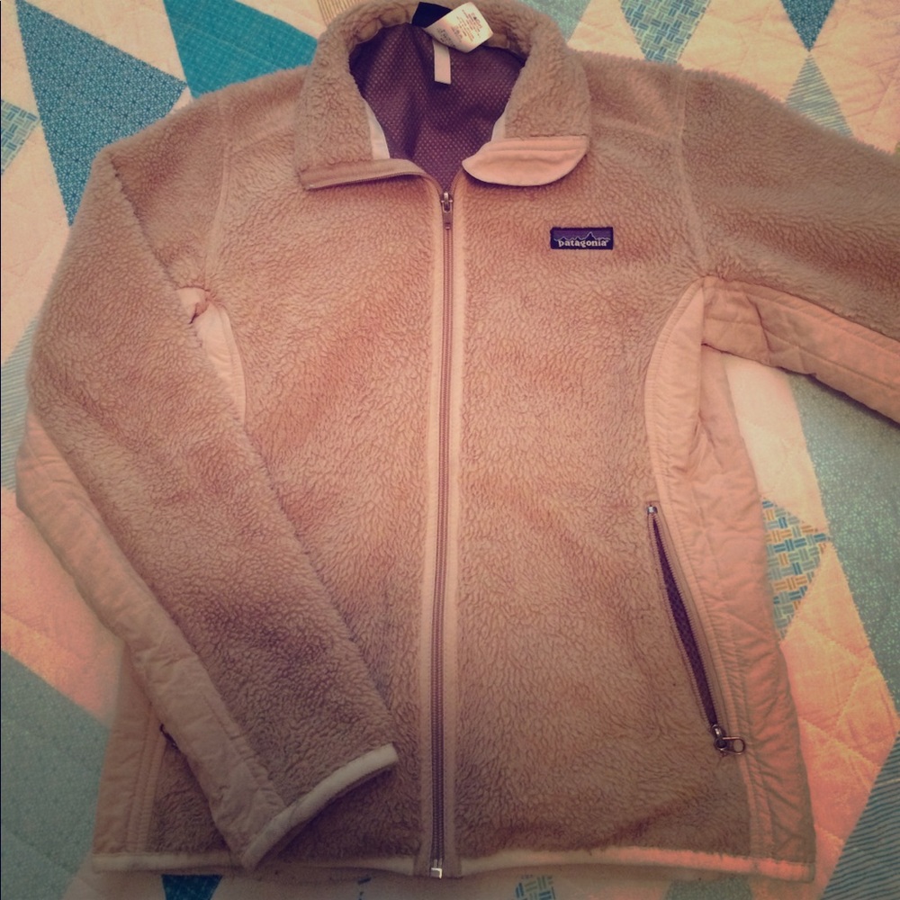 Women's Medium Patagonia Fleece 💜