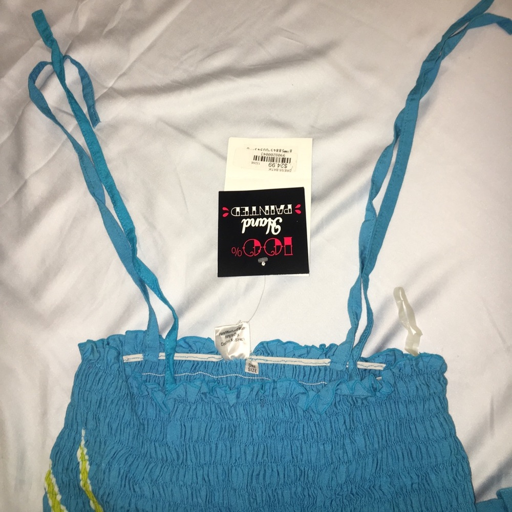 Hawaiian Dress - Picture 2 of 3