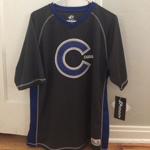 Chicago Cubs athletic shirt
