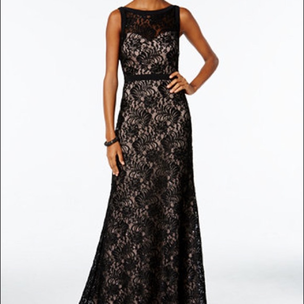 *SOLD* NW Black Lace Long Elegant Night Dress