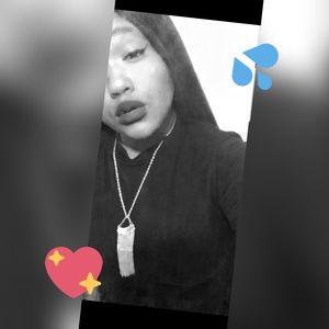 Meet your Posher, Harmony