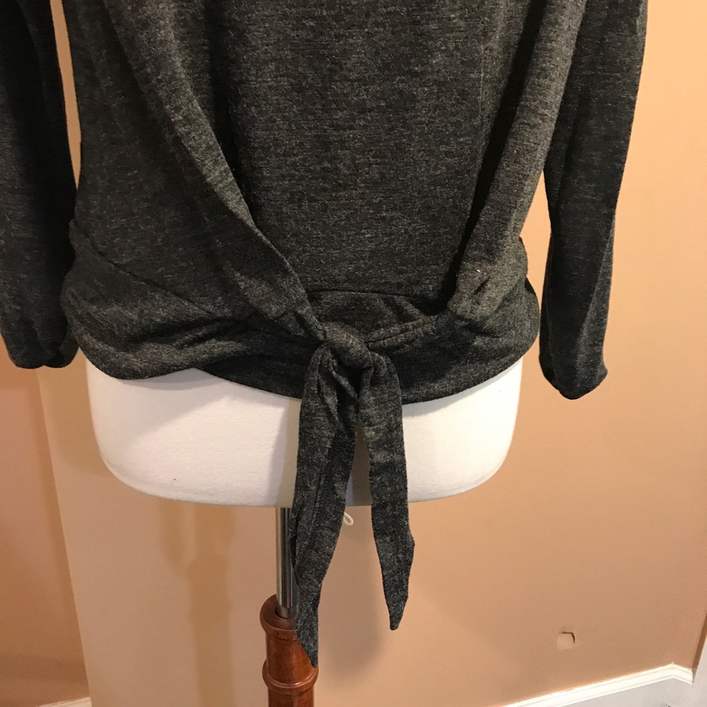 Zara knot sweater - Picture 3 of 3