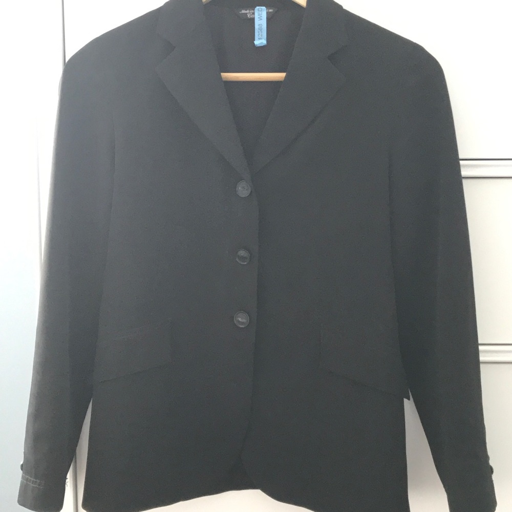 Black Grand Prix show coat