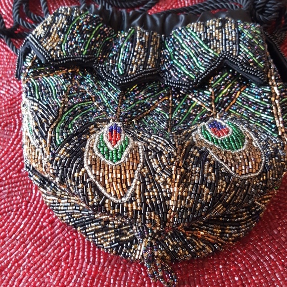 HOST PICK!!! Peacock beaded bag - Picture 2 of 6