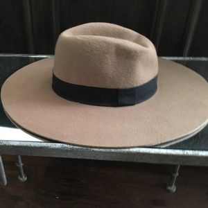 Fall season hat