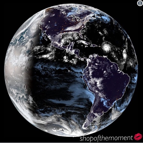 🌪🌪 shopofthemoment 🚨հuɾɾíϲɑղҽ uթժɑեҽ 🌪 - Picture 7 of 8