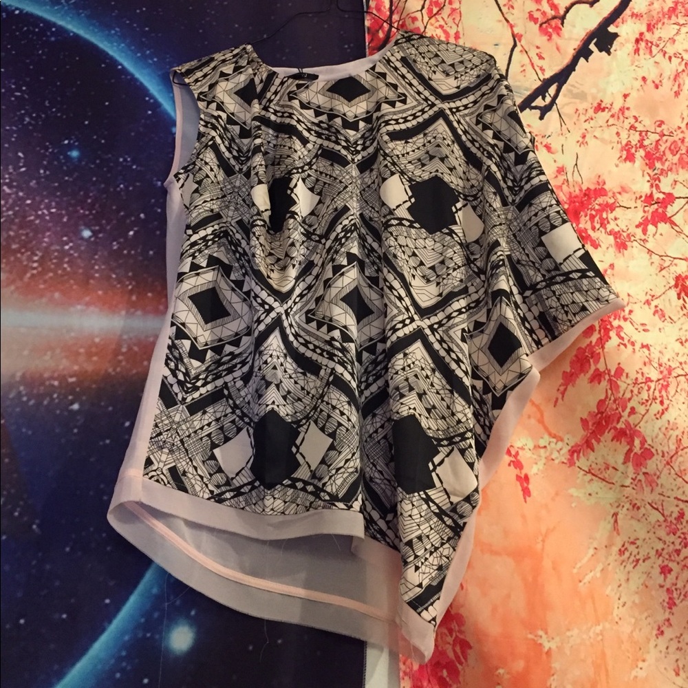 NWT Geometric print semi-sheer top