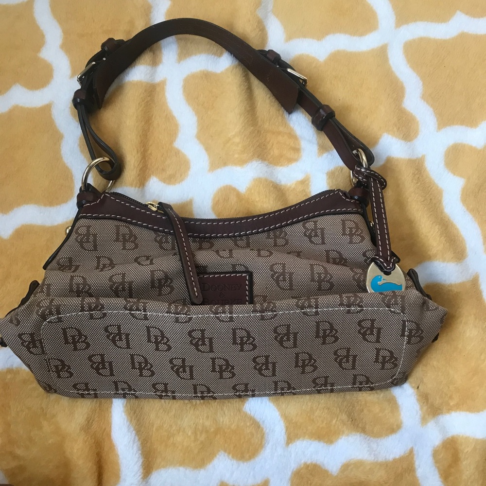 Dooney & Bourke bag