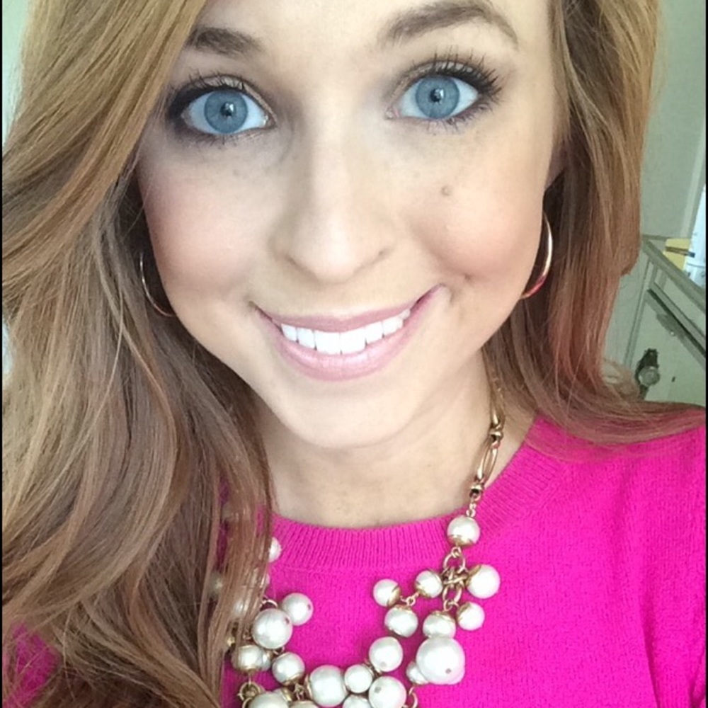 Meet your POSH AMBASSADOR, Addison!
