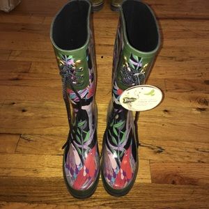 Sakroots Peace Print Rainboots