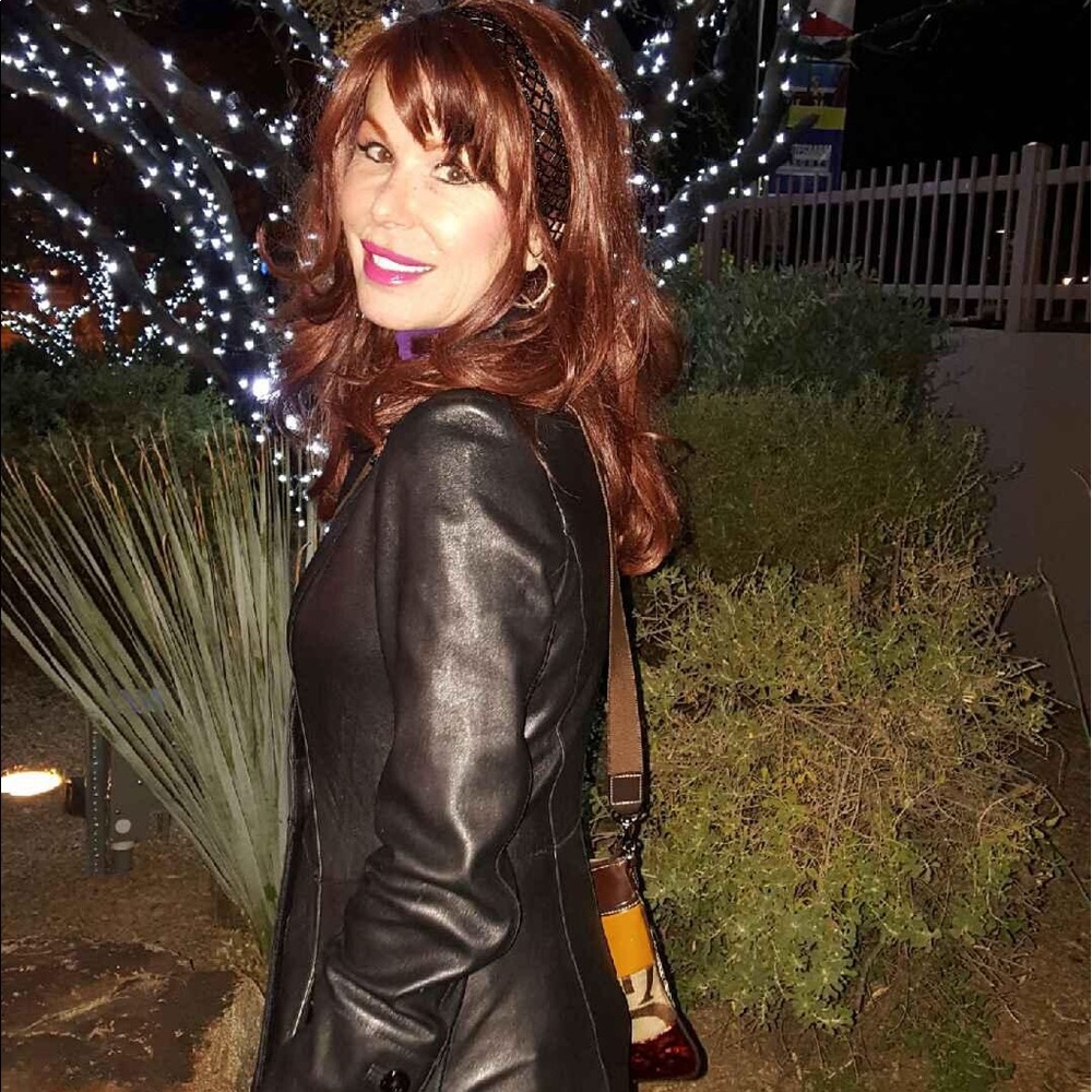 Meet your Posher, Judith