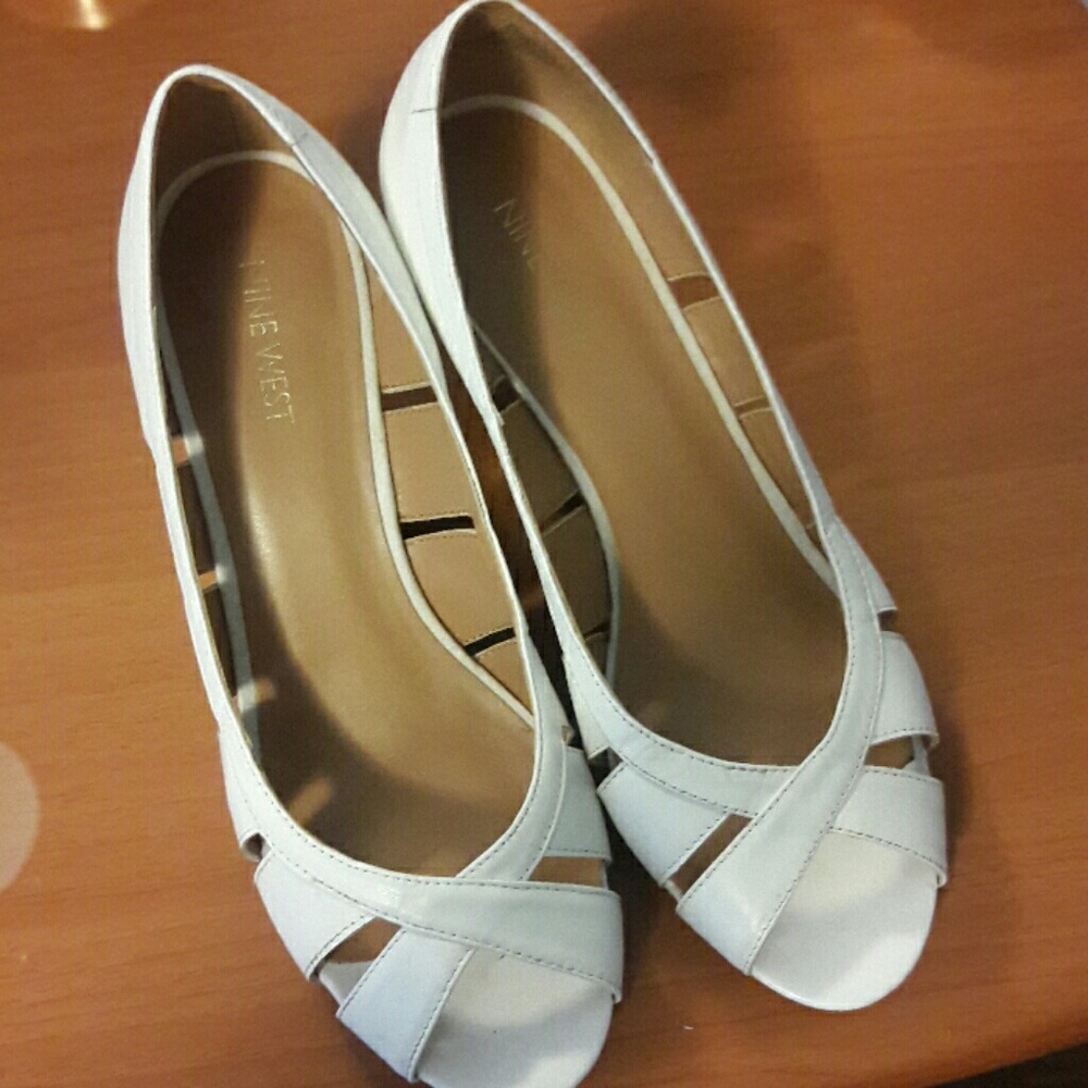 NINE WEST shoes .white color, comfortable  shoes.