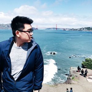 Meet your Posher, Jonathan