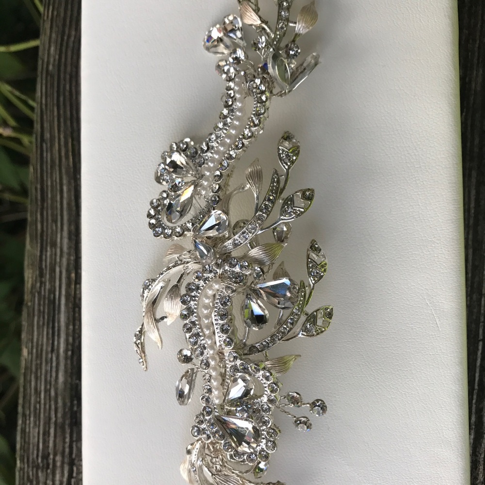 Maritza's Bridal Veil Headpiece