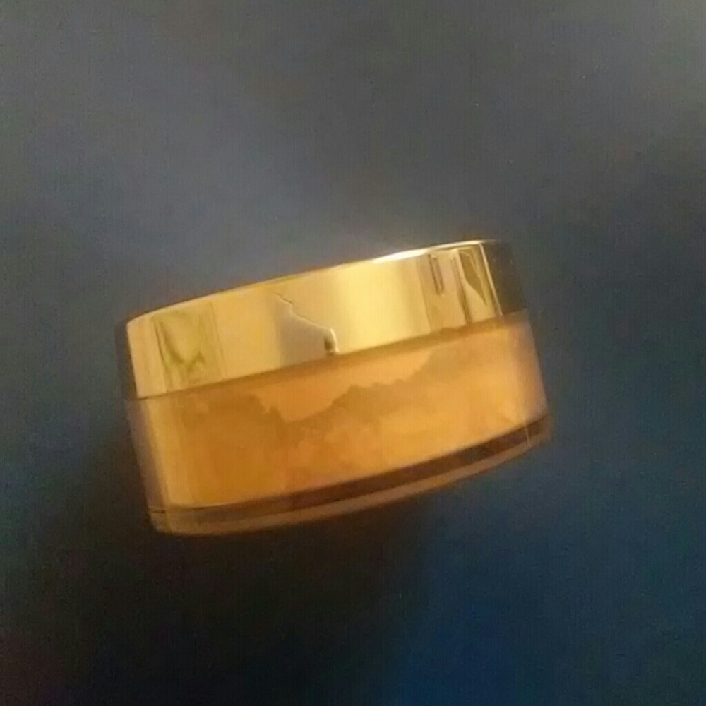 MaryKay Mineral Powder Foundation