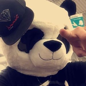 Meet your Posher, Ross aaron