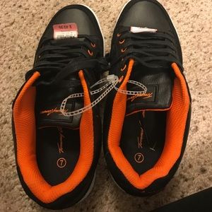 Tommy Armour, black and orange golf shoes, NWT