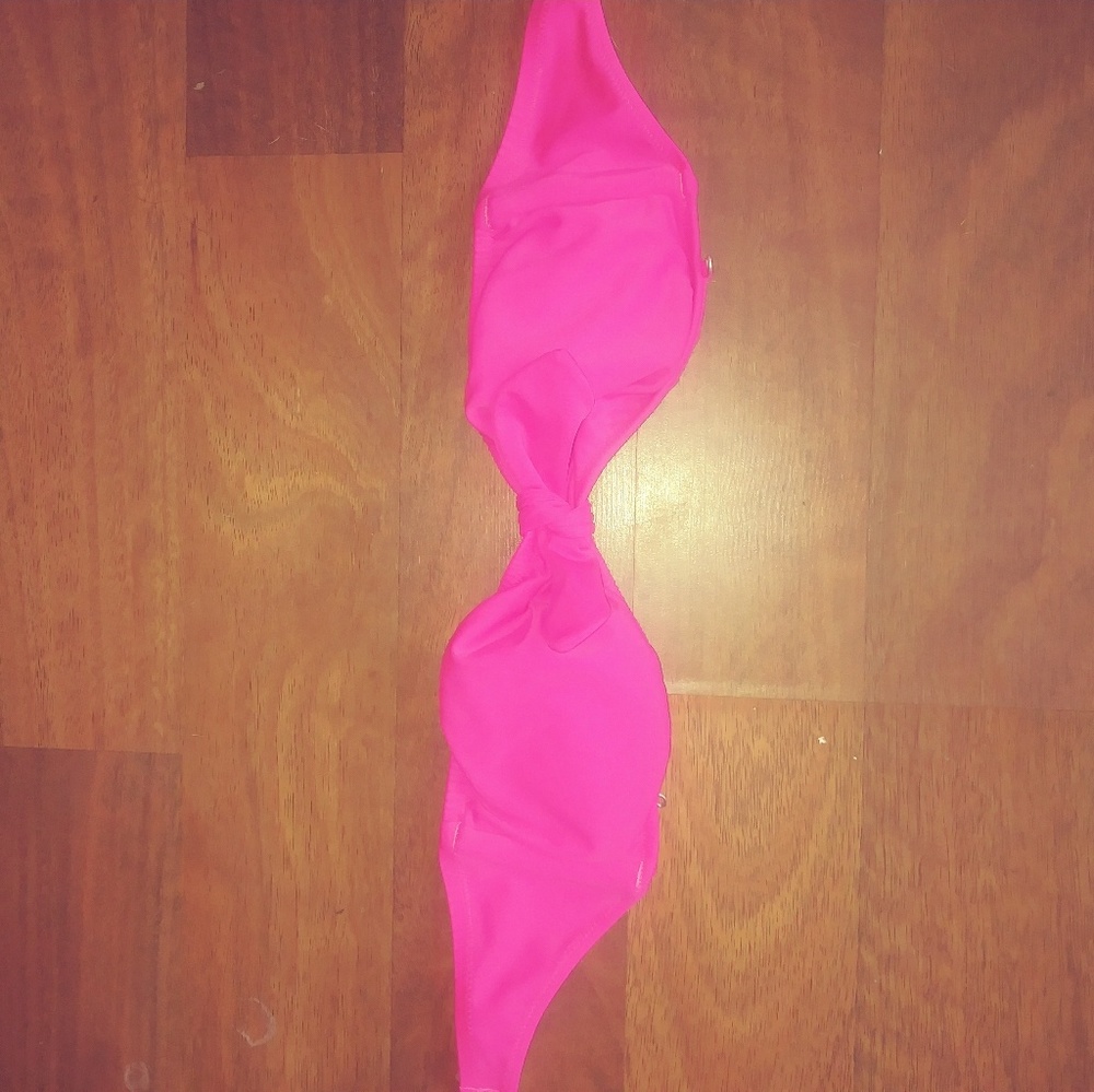 Victoria's secret top bikini small