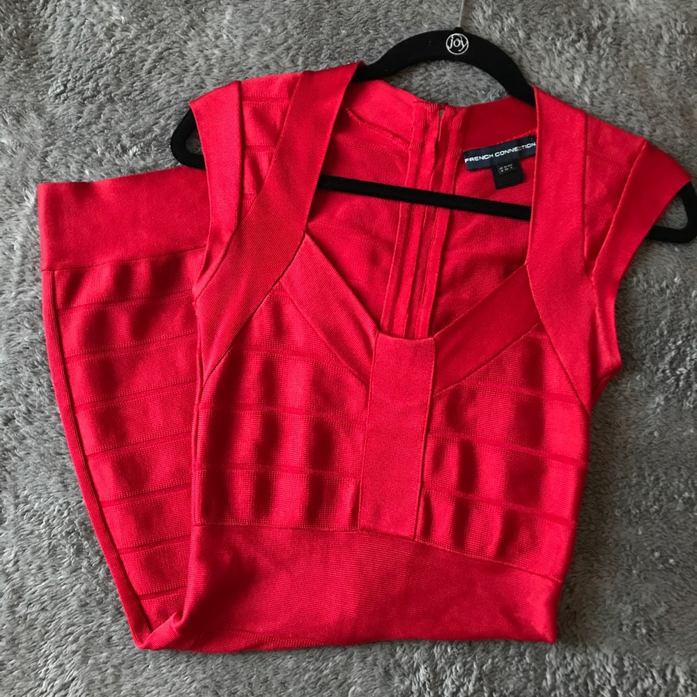 French Connection Spotlight Red Bandage Dress ♥️