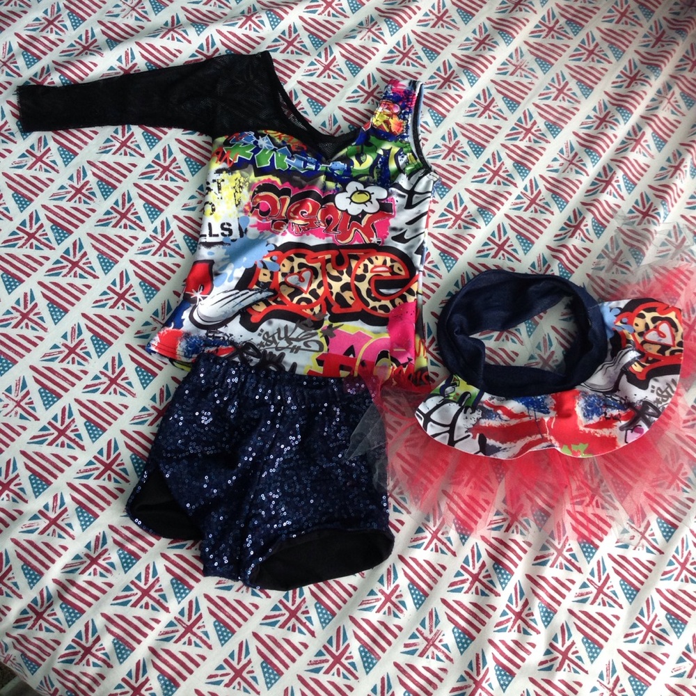 3 piece graffiti dance costume