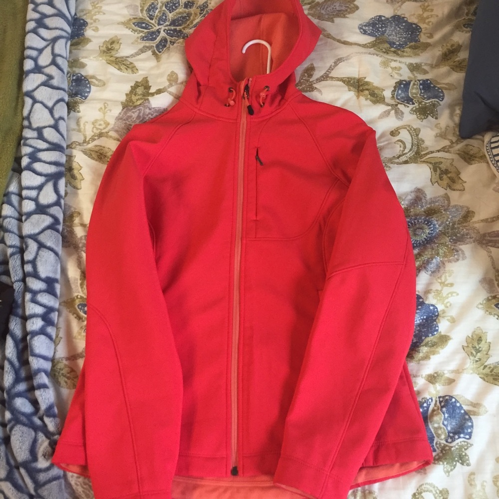 SALE NWOT Kirkland Women's Insulated Jacket