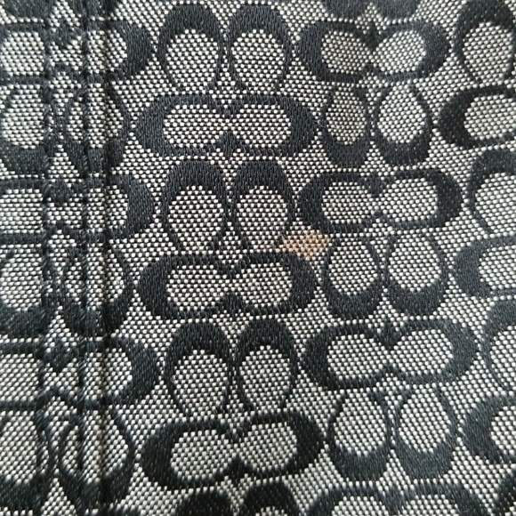 AUTHENTIC Coach pouch - Picture 4 of 6