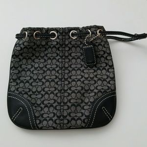 AUTHENTIC Coach pouch
