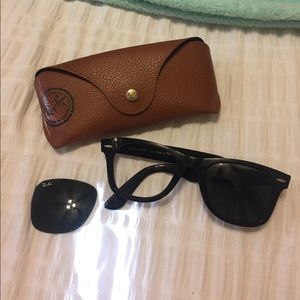 Ray Ban Black Wayfarer