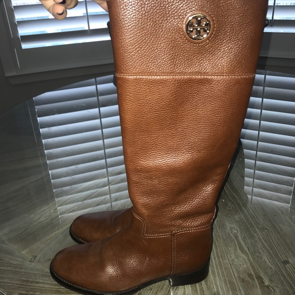 Tory Burch riding boots sz 8