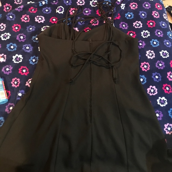 Little black dress!! - Picture 3 of 3