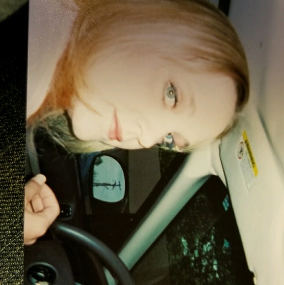 Meet your Posher, Kimberly - Picture 1 of 1